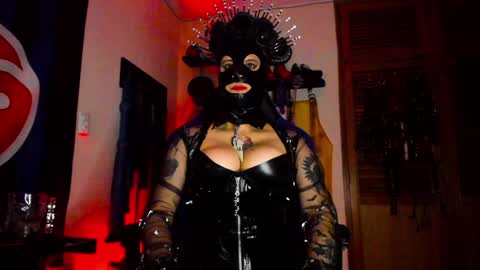 Snapshot of dominatrixblue chatting on January 24, 2025, 5:21 pm Dom Blue online show from January 24, 2025, 5:21 pm