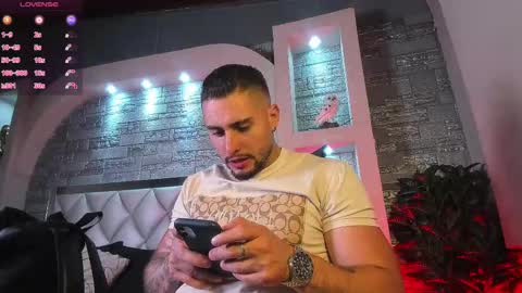 dominic de luca online show from October 4, 2025, 2:53 am