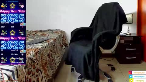 SANTI  independent model online show from January 7, 2026, 1:08 am