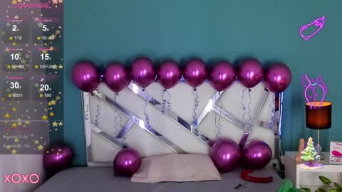 Snapshot of dominic_thailor chatting on December 22, 2024, 4:59 pm Dominic online show from December 22, 2024, 4:59 pm