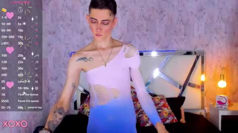 Snapshot of dominic_thailor chatting on September 21, 2025, 2:19 pm Dominic online show from September 21, 2025, 2:19 pm