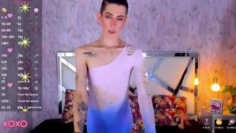 Snapshot of dominic_thailor chatting on October 16, 2025, 2:29 pm Dominic online show from October 16, 2025, 2:29 pm