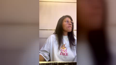   online show from March 27, 2026, 2:39 pm