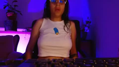   online show from May 18, 2026, 11:43 pm