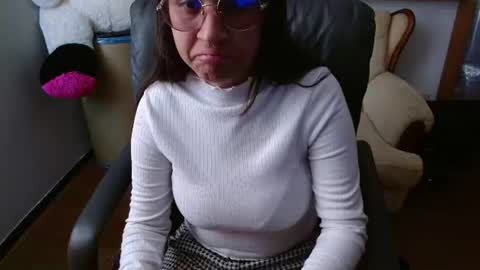   online show from June 26, 2026, 6:56 pm