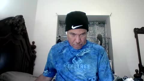 luis online show from June 1, 2026, 1:51 am