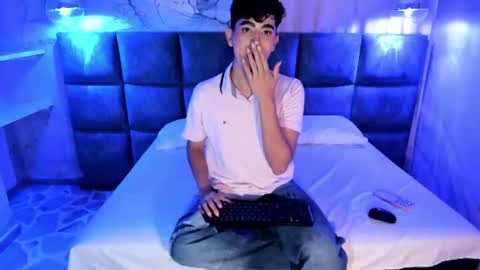 Snapshot of dominicjay_ chatting on June 12, 2026, 8:08 pm DOMINIC online show from June 12, 2026, 8:08 pm