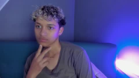 Dominick  online show from February 28, 2025, 11:23 pm