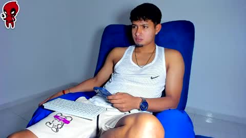 Snapshot of dominick_king chatting on May 10, 2026, 1:22 am Dominic online show from May 10, 2026, 1:22 am