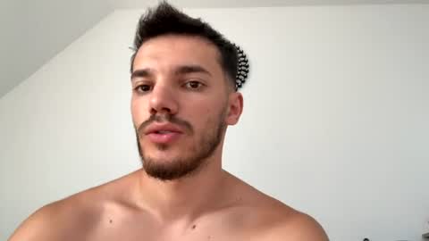 dominicvalente online show from July 22, 2026, 3:26 pm