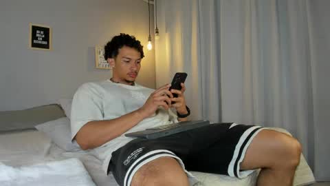 Dominik Drake online show from April 18, 2026, 12:31 pm