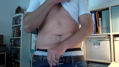 dominik_home online show from June 15, 2026, 11:12 am