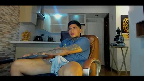 Only fans Ronnie col---InstaRonniecolleman  online show from November 10, 2025, 1:15 am