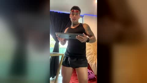 Only fans Ronnie col---InstaRonniecolleman  online show from July 18, 2026, 12:09 pm