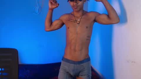 Snapshot of dominus_kane27 chatting on October 27, 2025, 6:56 pm Dominus online show from October 27, 2025, 6:56 pm