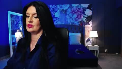Dom Melisa online show from August 4, 2026, 9:28 pm