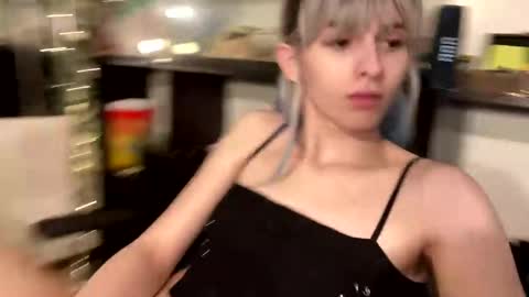 DommyMommyTGirl online show from September 11, 2025, 4:56 am