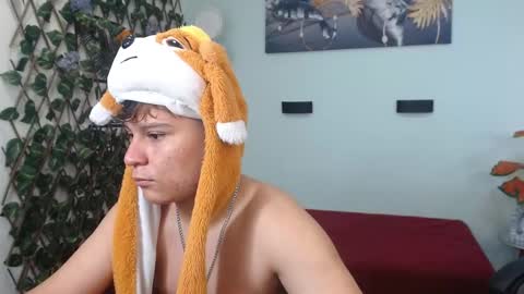 Snapshot of dondanys chatting on October 4, 2025, 7:23 pm dondanys online show from October 4, 2025, 7:23 pm