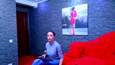 Snapshot of donna_klein chatting on October 23, 2025, 11:42 am Donna online show from October 23, 2025, 11:42 am