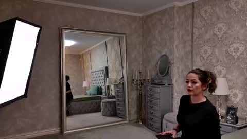 Snapshot of donna_klein chatting on February 14, 2026, 7:10 pm Donna online show from February 14, 2026, 7:10 pm