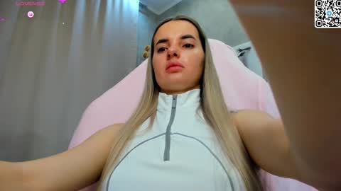 Snapshot of donnaaa_evans chatting on March 6, 2026, 1:35 am Donna On GMT2 Mon-Fri 3-9 AM online show from March 6, 2026, 1:35 am