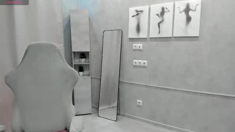 Snapshot of donnaaa_evans chatting on March 12, 2026, 11:33 pm Donna On GMT2 Mon-Fri 3-9 AM online show from March 12, 2026, 11:33 pm