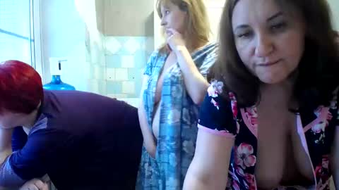 Tatiana 43 curvy sexy body and Joanna redhead 39 years online show from January 27, 2025, 10:06 am