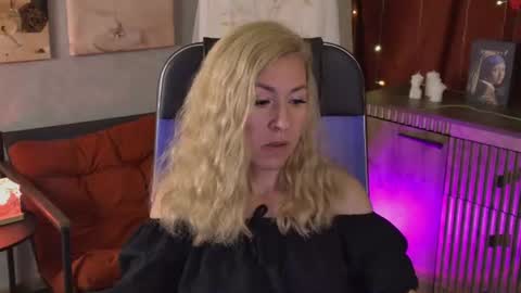 Donna online show from June 16, 2026, 6:43 pm