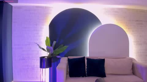 Snapshot of donnastonne chatting on September 25, 2025, 3:43 am Donna Stonne online show from September 25, 2025, 3:43 am