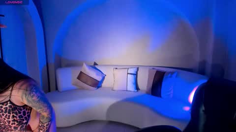 Snapshot of donnastonne chatting on September 27, 2025, 4:06 am Donna Stonne online show from September 27, 2025, 4:06 am