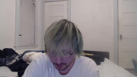 donovans_space online show from September 30, 2025, 2:05 am