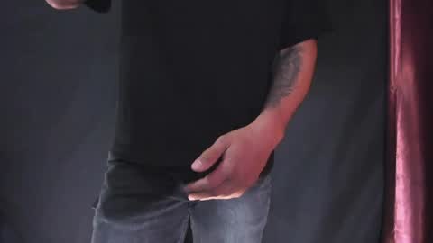 DonyBrown online show from April 18, 2026, 5:44 am