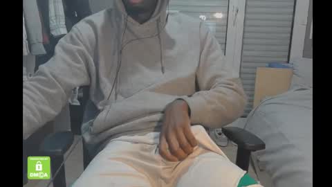 doomdrag3 online show from February 2, 2026, 2:32 am