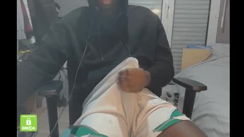 doomdrag3 online show from February 10, 2026, 2:21 pm