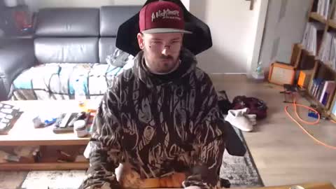 doomsy_minatozaki online show from February 16, 2026, 1:07 pm