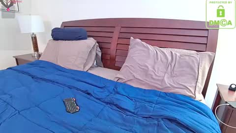 Snapshot of dopamine_for_you chatting on February 18, 2025, 6:37 pm Mike and Jack online show from February 18, 2025, 6:37 pm