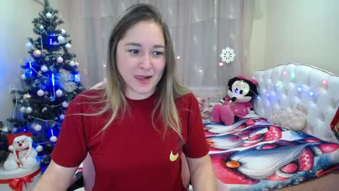 Snapshot of dorasuun chatting on December 15, 2024, 10:50 am dorasuun online show from December 15, 2024, 10:50 am