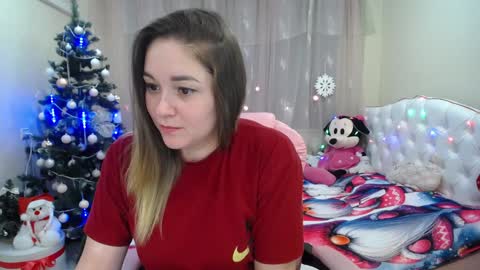 Snapshot of dorasuun chatting on December 15, 2024, 5:10 pm dorasuun online show from December 15, 2024, 5:10 pm