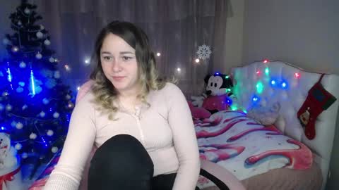 Snapshot of dorasuun chatting on December 22, 2024, 2:16 pm dorasuun online show from December 22, 2024, 2:16 pm