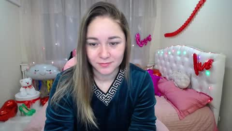 Snapshot of dorasuun chatting on February 7, 2025, 7:18 am dorasuun online show from February 7, 2025, 7:18 am