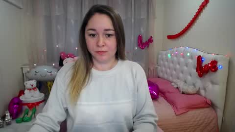 Snapshot of dorasuun chatting on February 17, 2025, 7:58 am dorasuun online show from February 17, 2025, 7:58 am