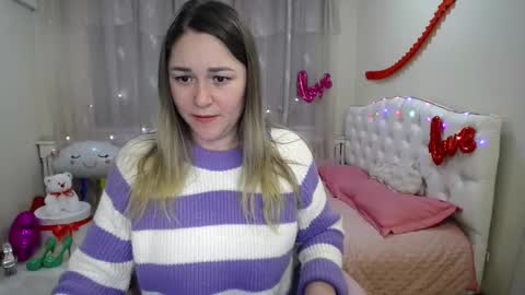 Snapshot of dorasuun chatting on February 19, 2025, 3:05 pm dorasuun online show from February 19, 2025, 3:05 pm