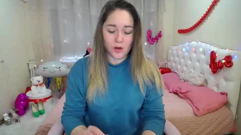 Snapshot of dorasuun chatting on March 2, 2025, 8:16 am dorasuun online show from March 2, 2025, 8:16 am