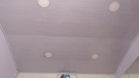 Anny online show from June 14, 2026, 12:29 pm