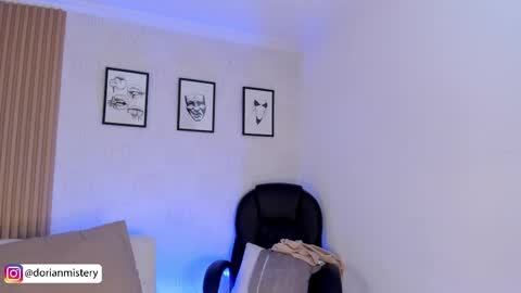 dorian_mystery online show from September 20, 2025, 3:40 am