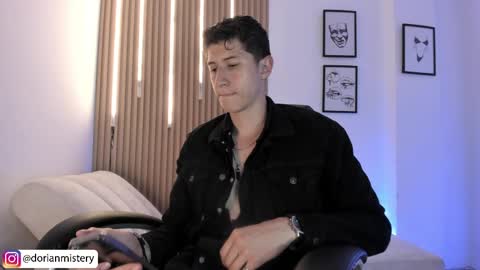 Snapshot of dorian_mystery chatting on May 30, 2026, 1:25 am dorian_mystery online show from May 30, 2026, 1:25 am
