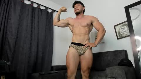 Dorian Fenix online show from December 3, 2025, 8:18 pm