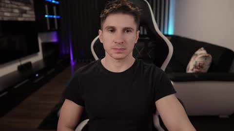 Snapshot of dorianreyes chatting on February 21, 2025, 2:06 am Dorian Reyes online show from February 21, 2025, 2:06 am