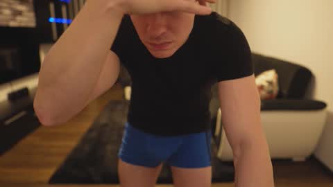 Dorian Reyes online show from February 11, 2026, 2:27 am