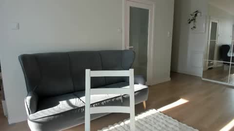 Snapshot of dormineaa chatting on May 5, 2026, 5:48 am dormineaa online show from May 5, 2026, 5:48 am